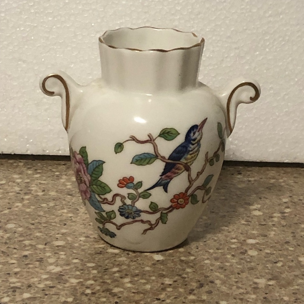 Aynsley “Pembroke” Bone China Mini Urn Vase England